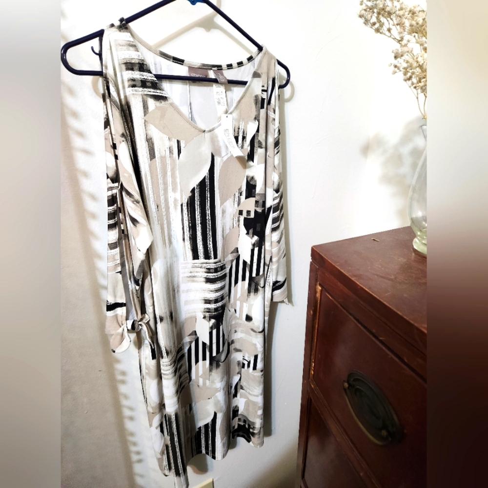 Chicos cold shoulder size 3 or XL dress NWT ✨️